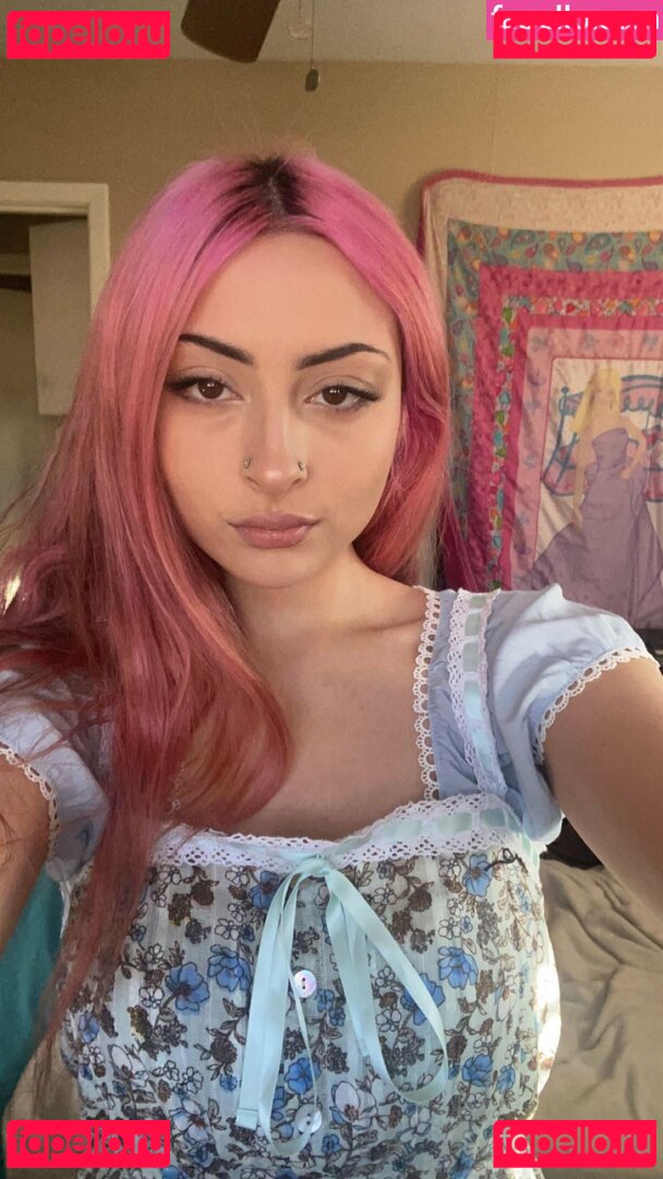 cheycheyhey Onlyfans Photo Gallery 