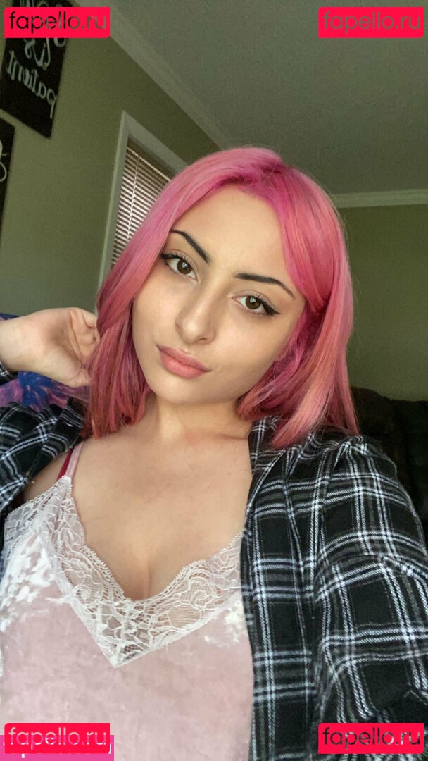 cheycheyhey Onlyfans Photo Gallery 