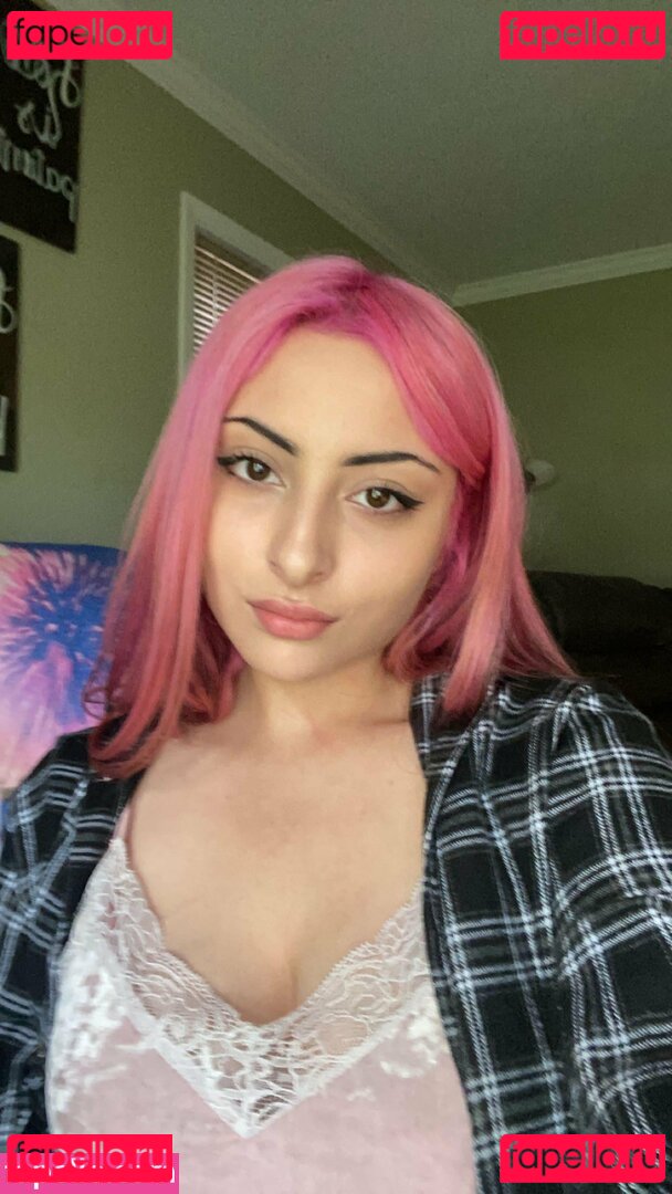 cheycheyhey Onlyfans Photo Gallery 