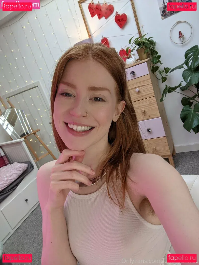 lunarouxfree Onlyfans Photo Gallery 