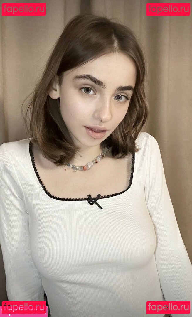 Megan_Berry / Tinycake / tinycakefree Onlyfans Photo Gallery 