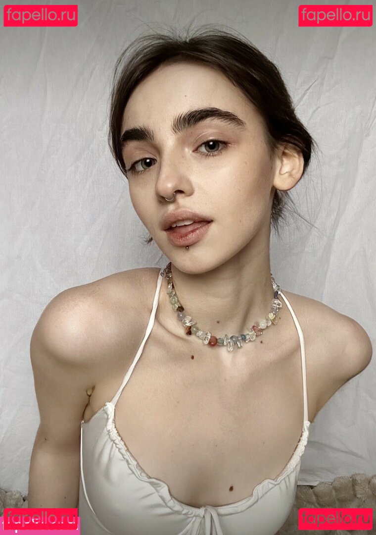 Megan_Berry / Tinycake / tinycakefree Onlyfans Photo Gallery 