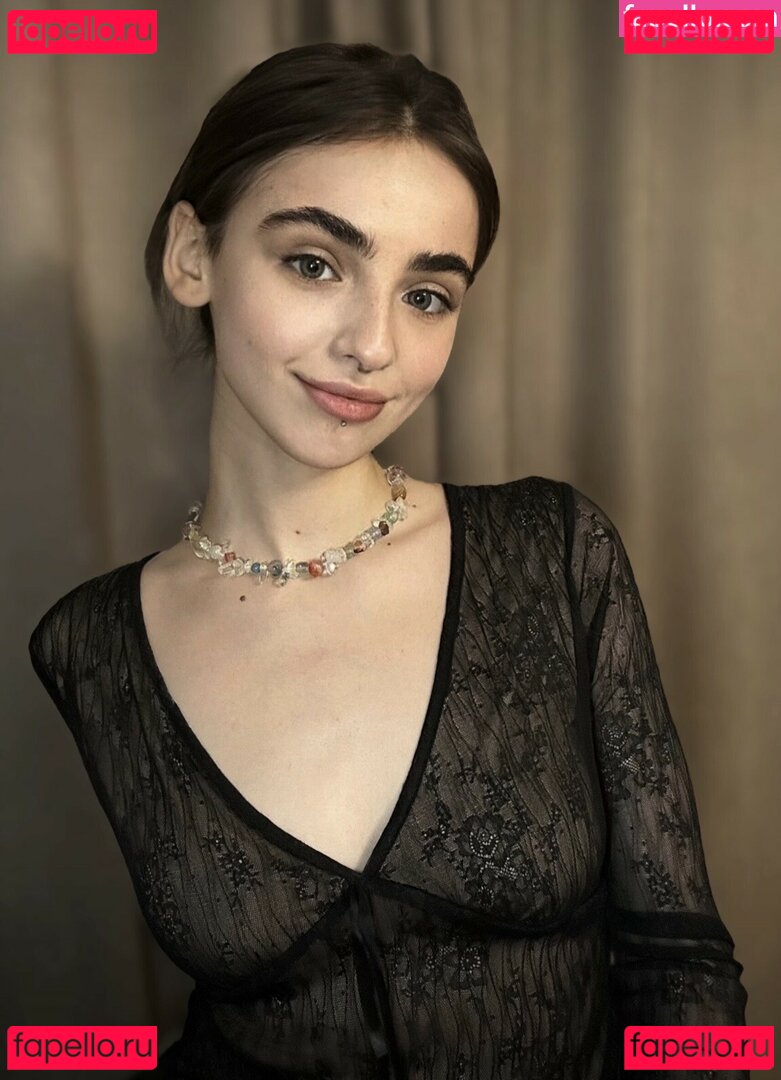 Megan_Berry / Tinycake / tinycakefree Onlyfans Photo Gallery 