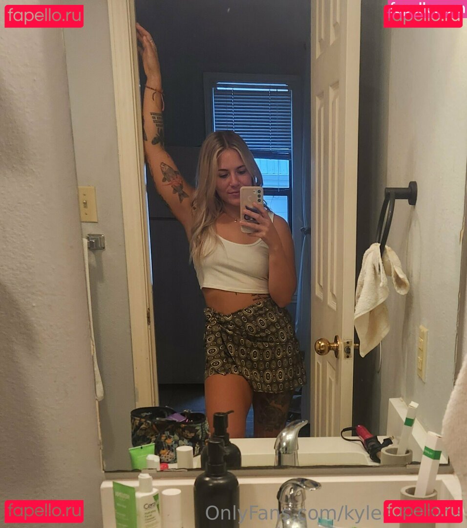 Kyleemonica / kylieannmonica Nude Onlyfans Photo 36