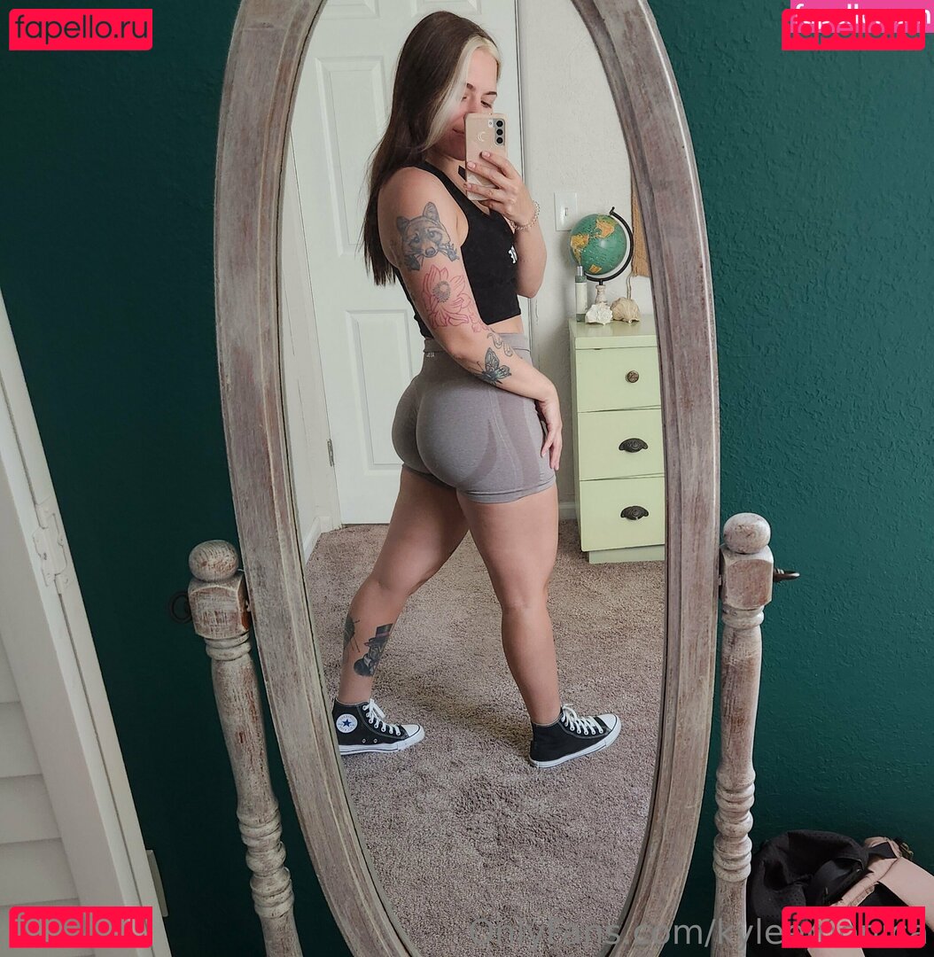 Kyleemonica / kylieannmonica Nude Onlyfans Photo 17