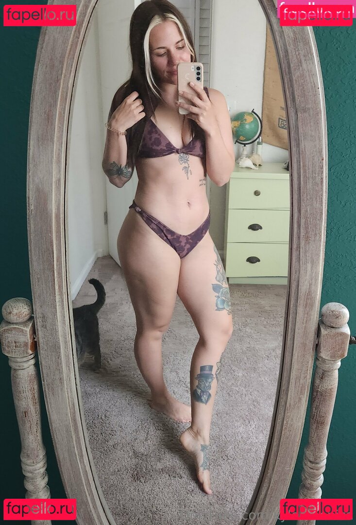 Kyleemonica / kylieannmonica Nude Onlyfans Photo 18