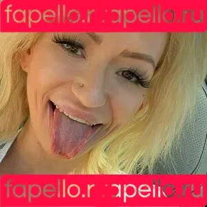 bimbosister Onlyfans Photo Gallery 