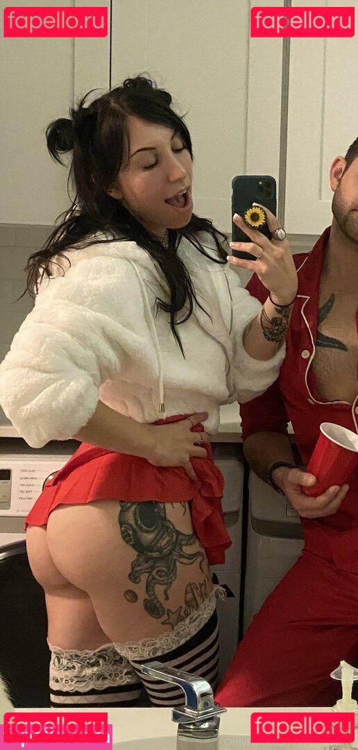 Geminiwitch / away / bay_leaf Nude Onlyfans Photo 50