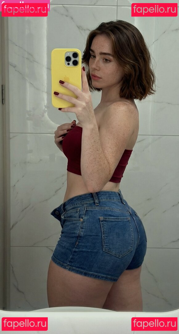 Madi Perez / imadiperez Onlyfans Photo Gallery 