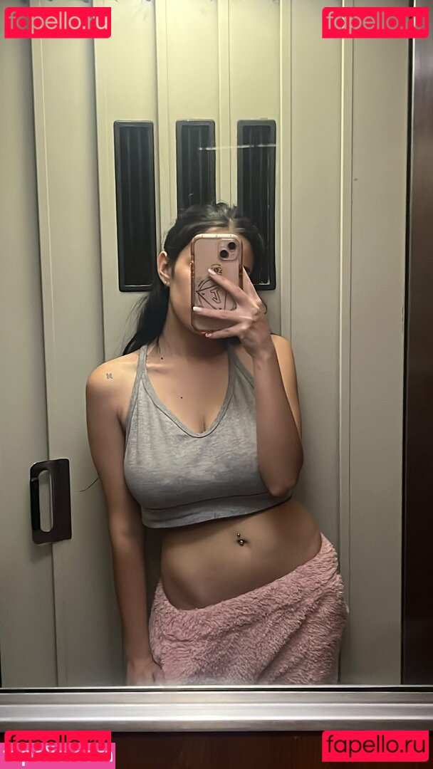 Valentinefr / go4valentine Onlyfans Photo Gallery 