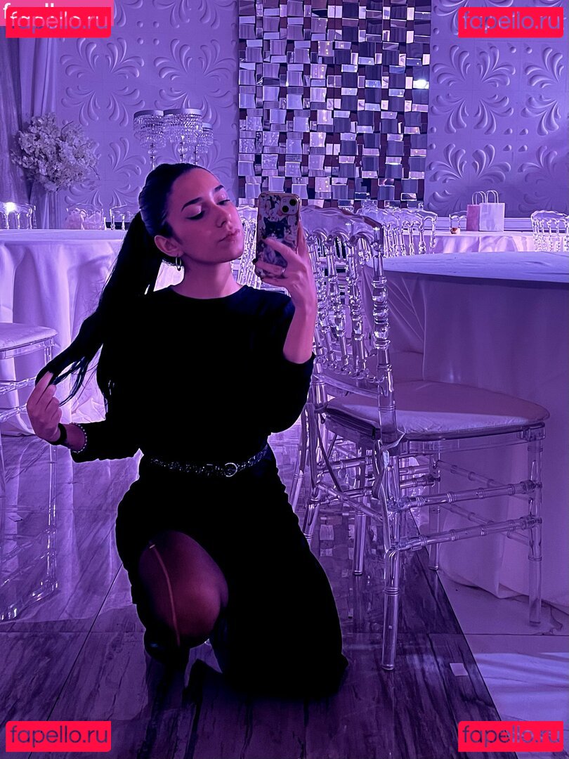 Valentinefr / go4valentine Onlyfans Photo Gallery 