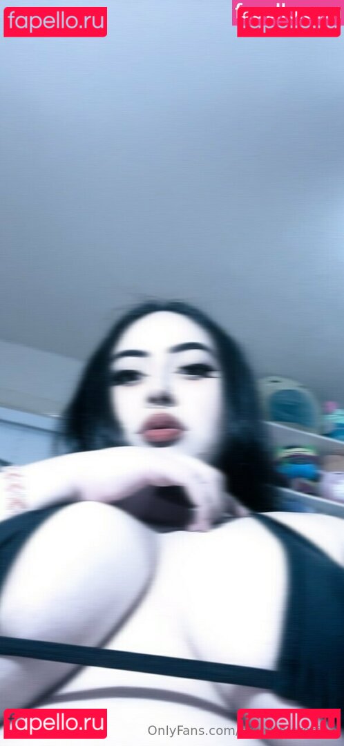 creempierecipe / cummiesinsidemepls Onlyfans Photo Gallery 