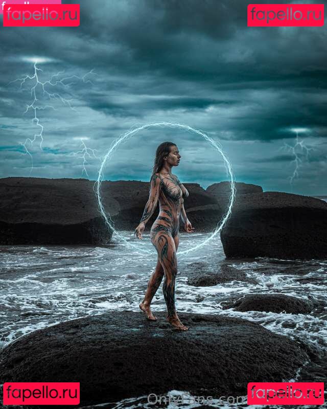 Veta / vi.vaaaaa Onlyfans Photo Gallery 