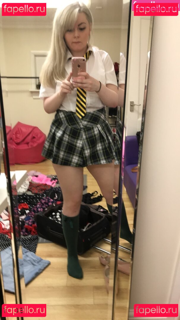 curvydanni / curvydanny Nude Onlyfans Photo 36