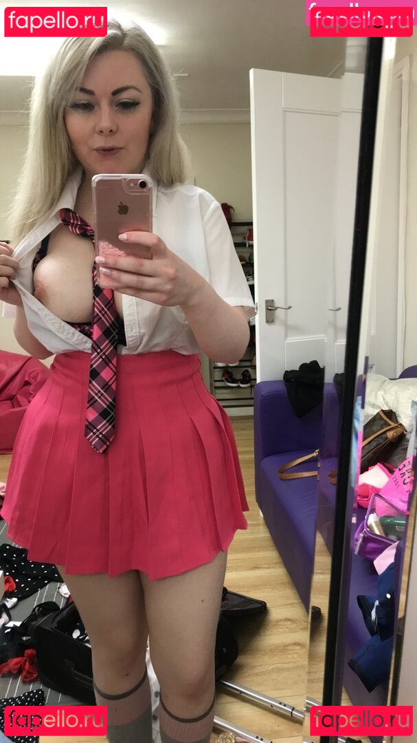 curvydanni / curvydanny Nude Onlyfans Photo 35