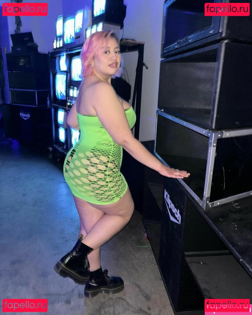 Citlali Flores / uuggh_as_if Onlyfans Photo Gallery 