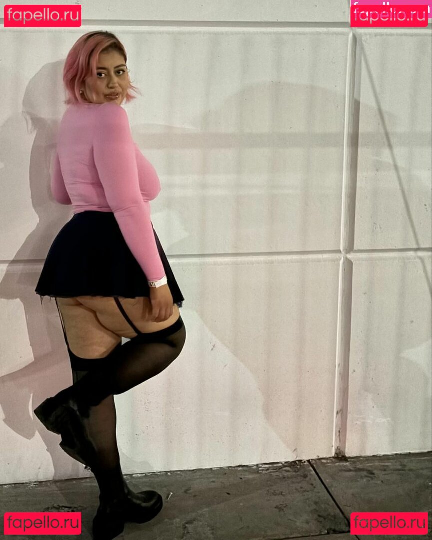 Citlali Flores / uuggh_as_if Onlyfans Photo Gallery 