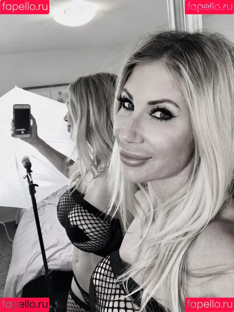 Puma Swede Onlyfans Photo Gallery 