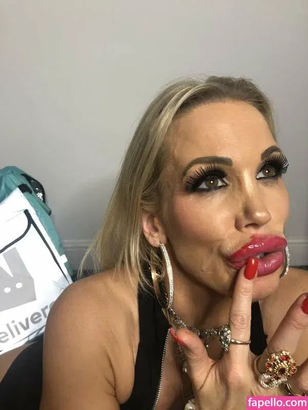 Puma Swede Onlyfans Photo Gallery 