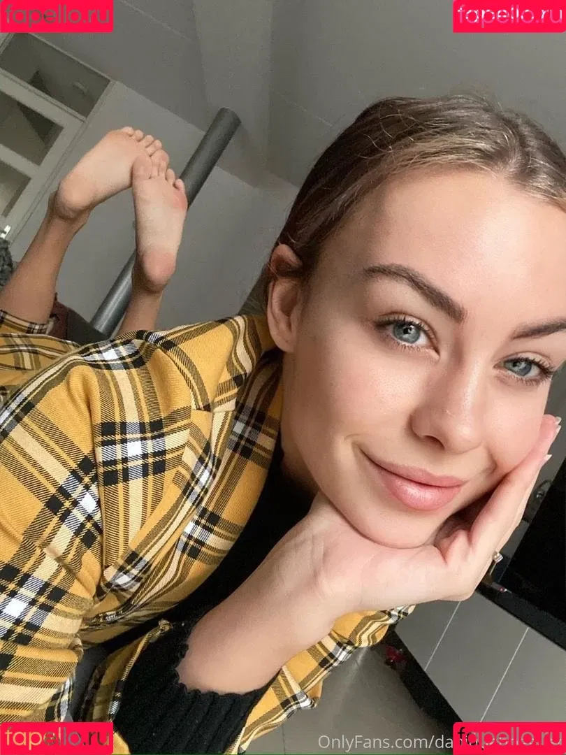 daniquehogguer Onlyfans Photo Gallery 
