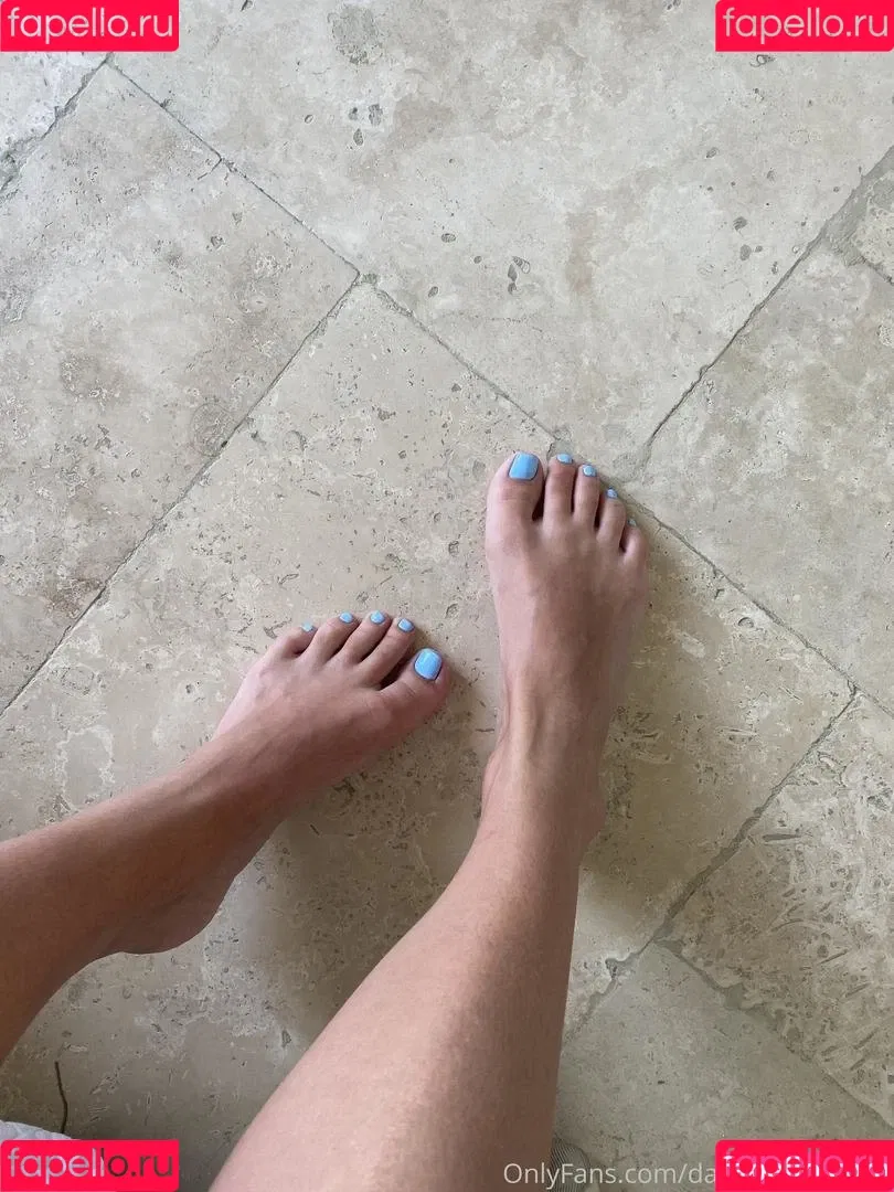 daniquehogguer Onlyfans Photo Gallery 