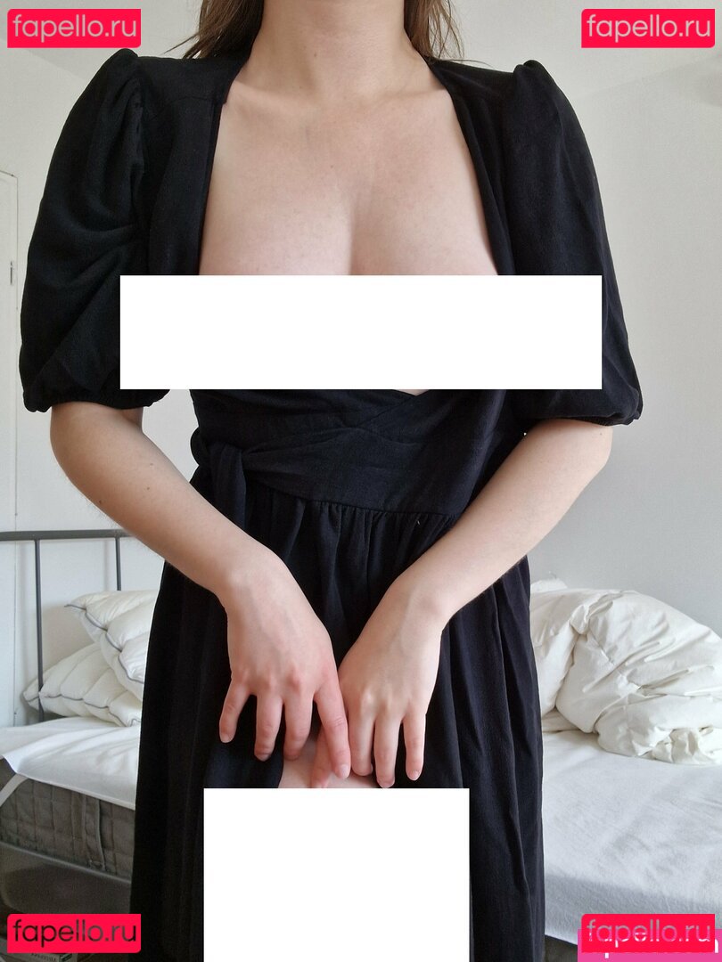 favlibrarian / laurentheonly Onlyfans Photo Gallery 