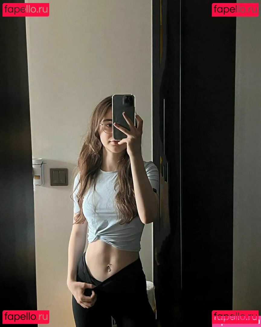 Dasha Taran / taaarannn / tarankaaa Onlyfans Photo Gallery 