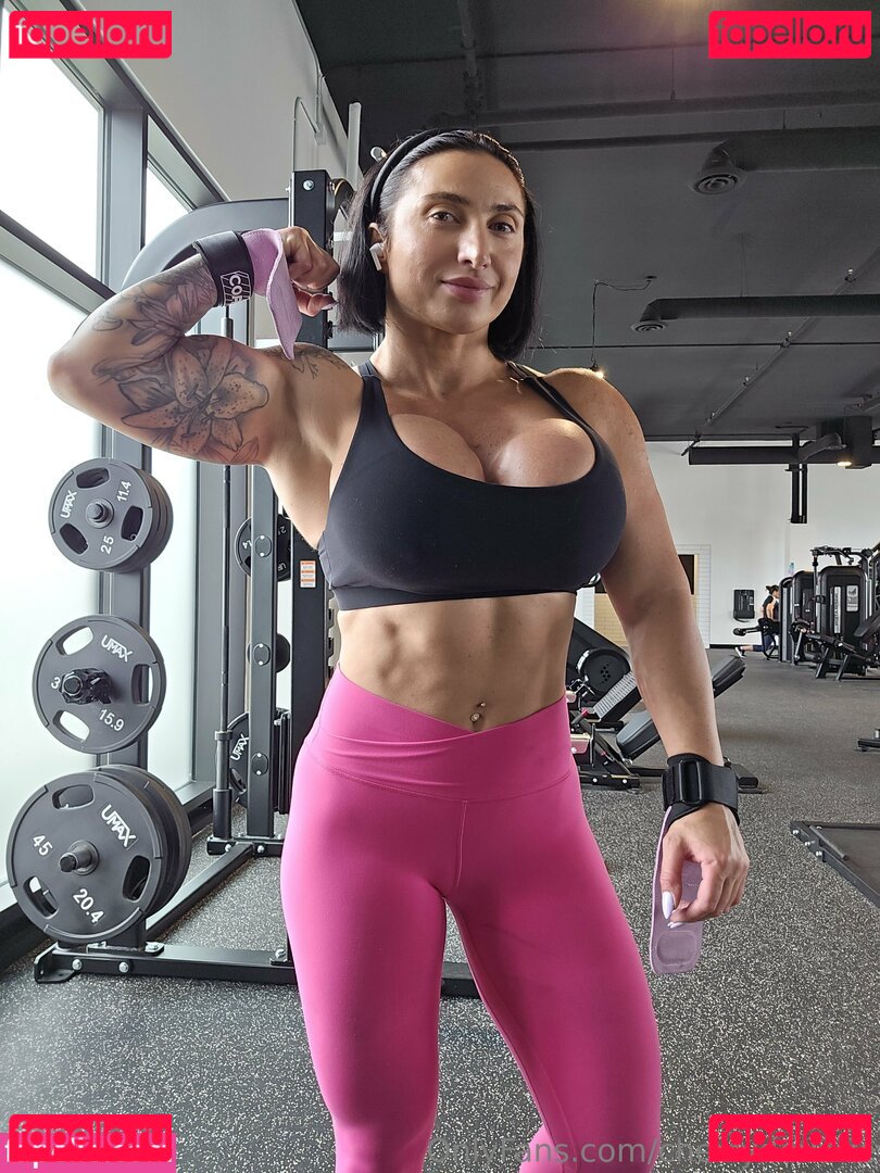 Cherry Devivre / CherryDevivre / thecherrydevivre Onlyfans Photo Gallery 