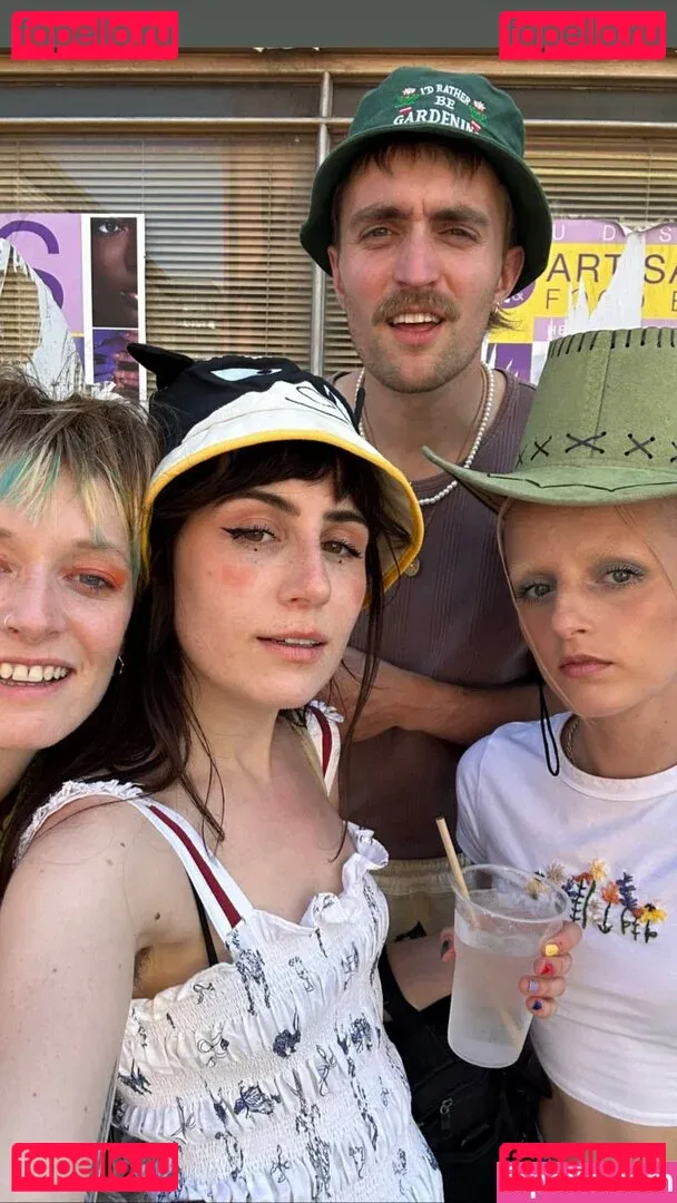 Doddleoddle Onlyfans Photo Gallery 