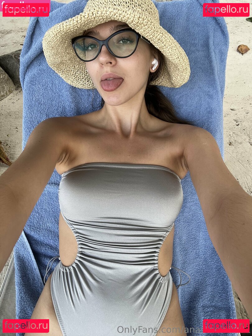 anastacia0101 Onlyfans Photo Gallery 