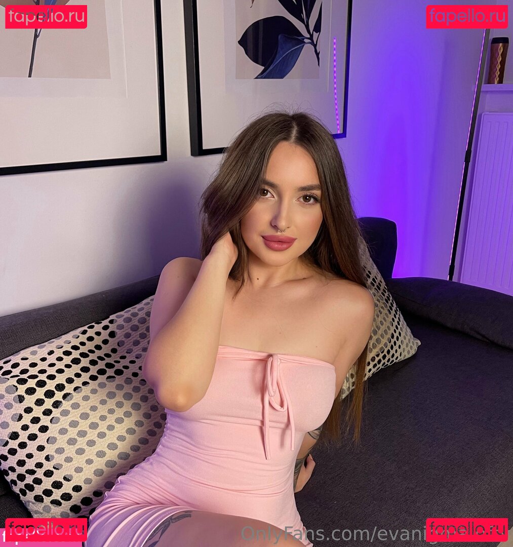 evanigma / evanigma.oftv Onlyfans Photo Gallery 