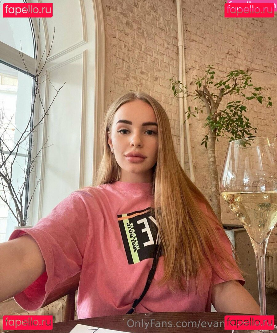 evanigma / evanigma.oftv Onlyfans Photo Gallery 