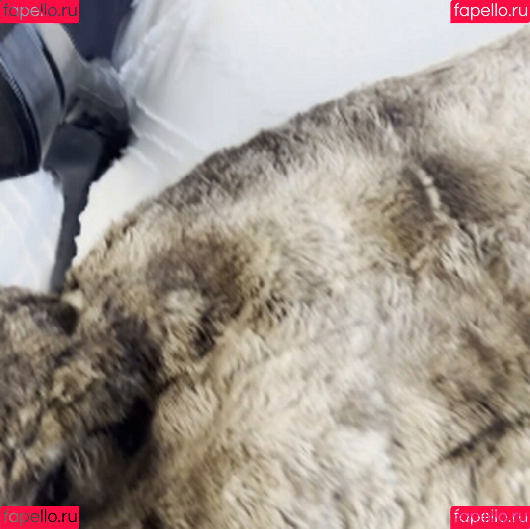 Olivia Austin Onlyfans Photo Gallery 