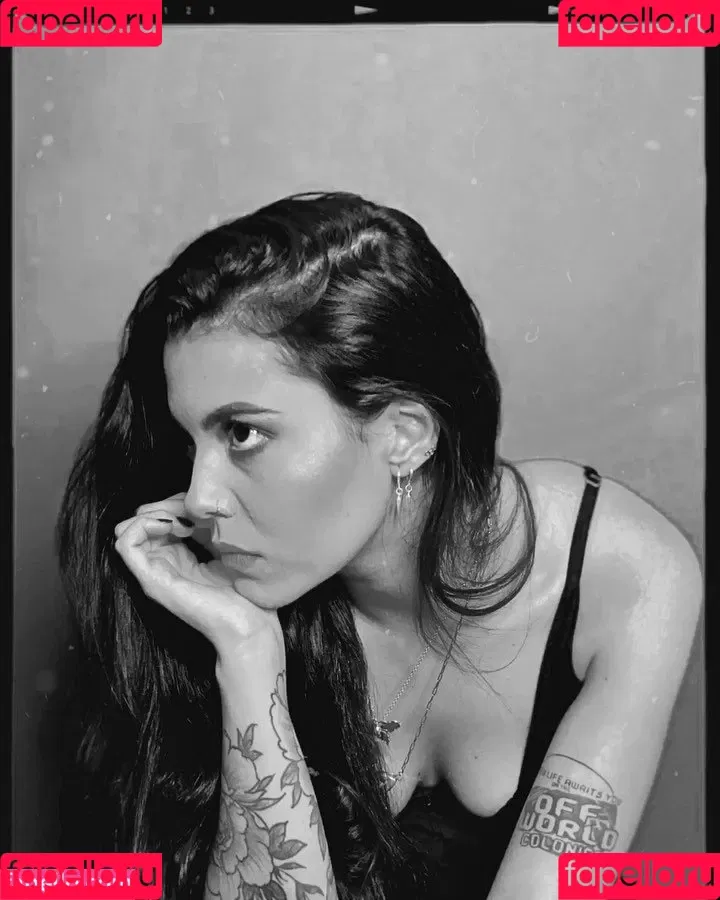 Violet Orlandi Onlyfans Photo Gallery 