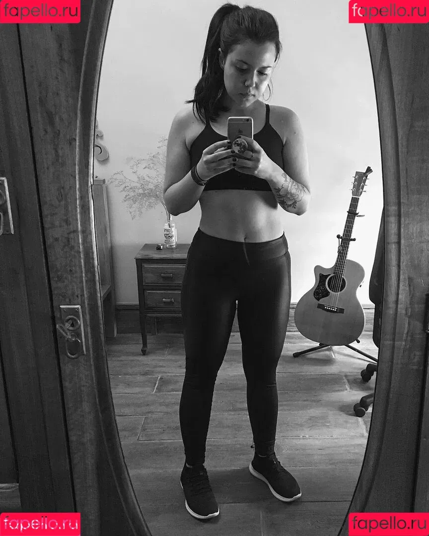 Violet Orlandi Onlyfans Photo Gallery 