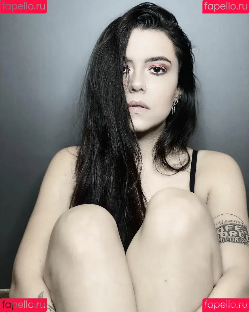 Violet Orlandi Onlyfans Photo Gallery 