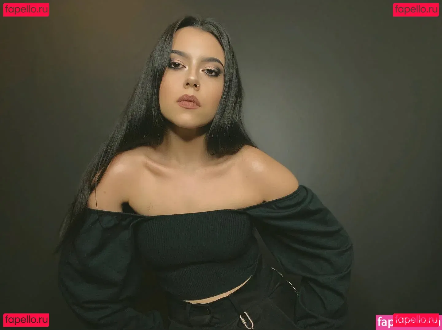 Violet Orlandi Onlyfans Photo Gallery 