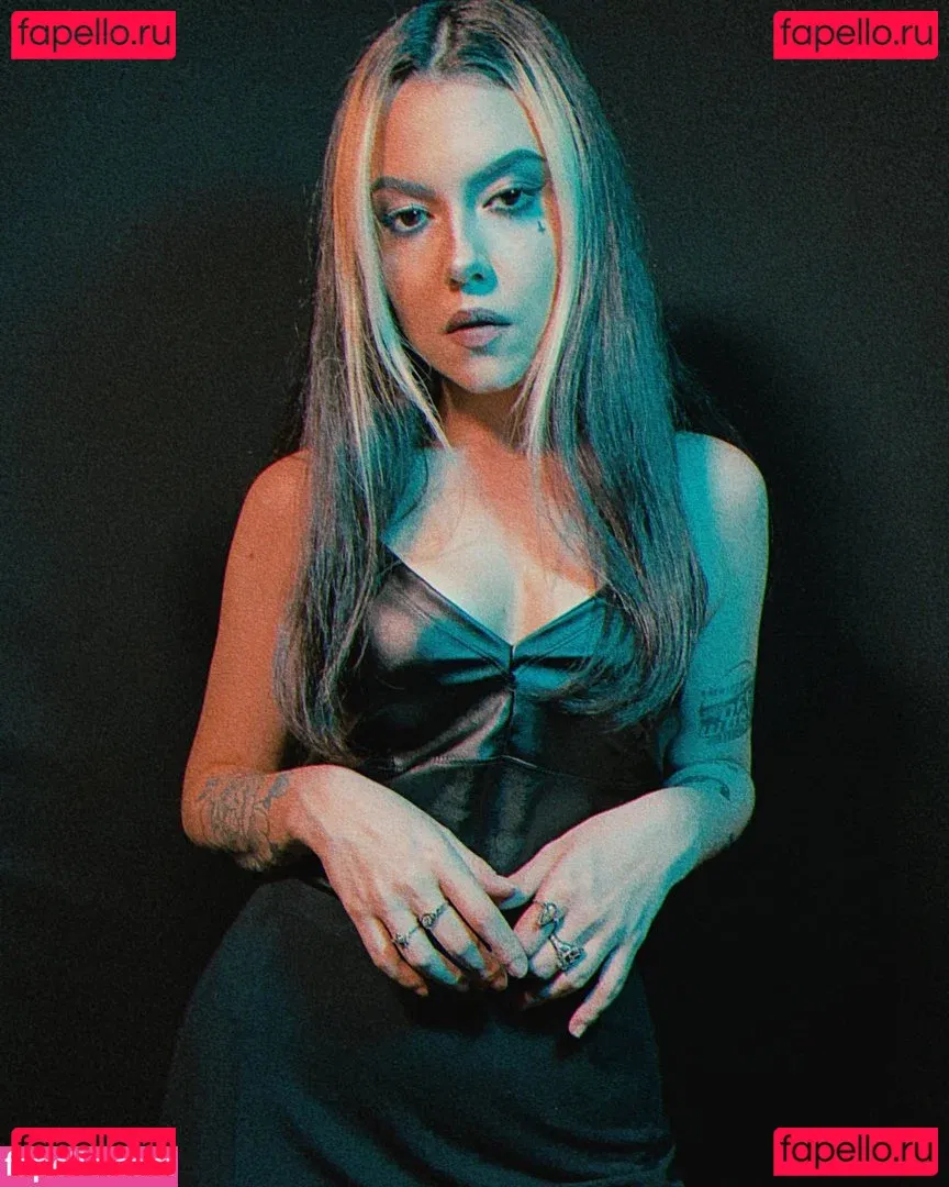 Violet Orlandi Onlyfans Photo Gallery 