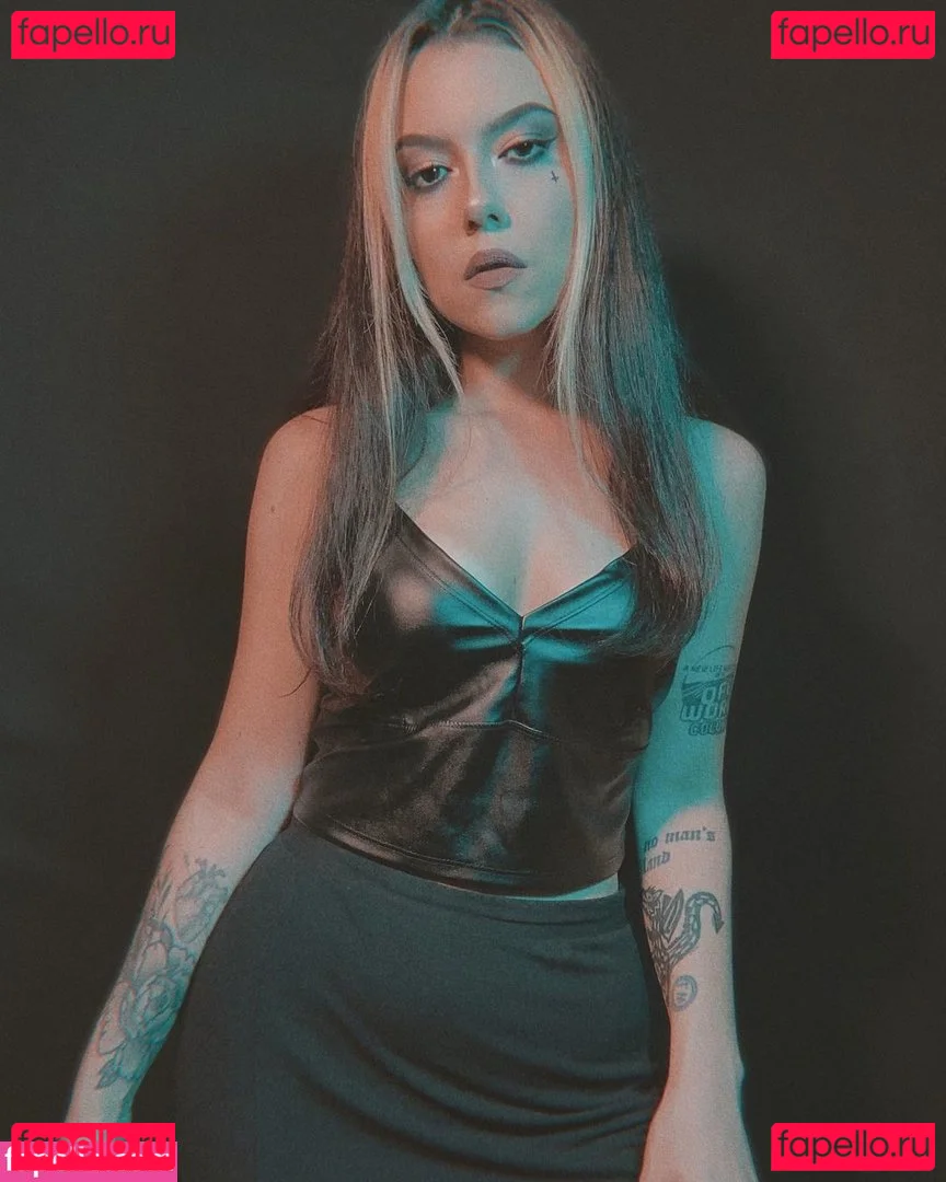 Violet Orlandi Onlyfans Photo Gallery 