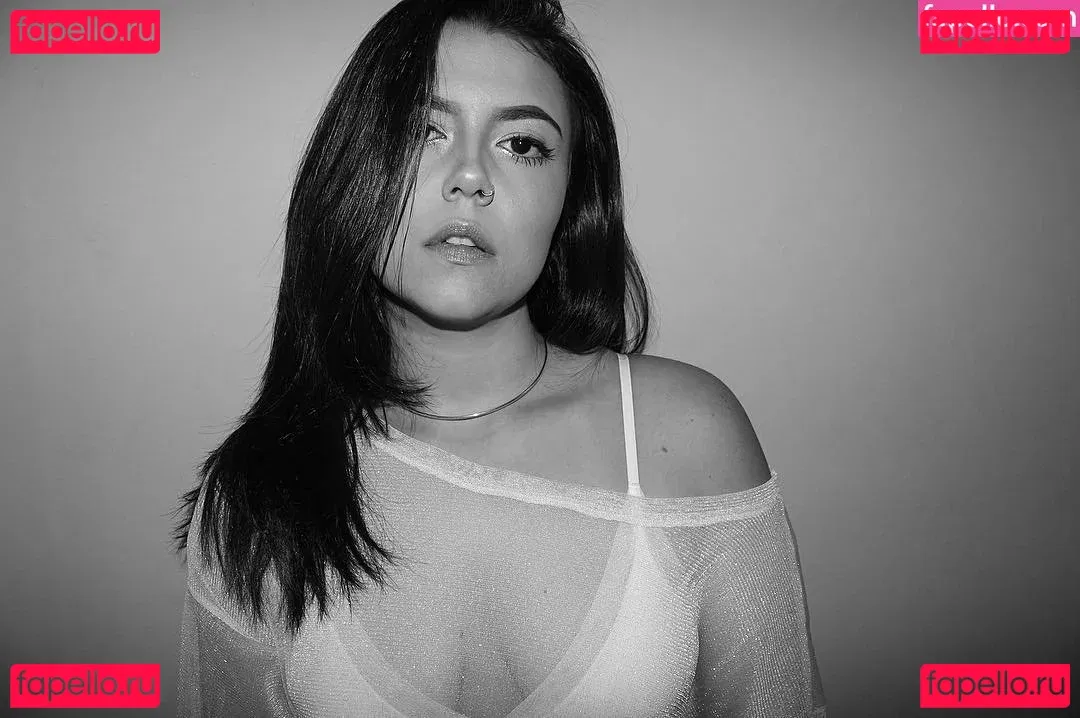 Violet Orlandi Onlyfans Photo Gallery 