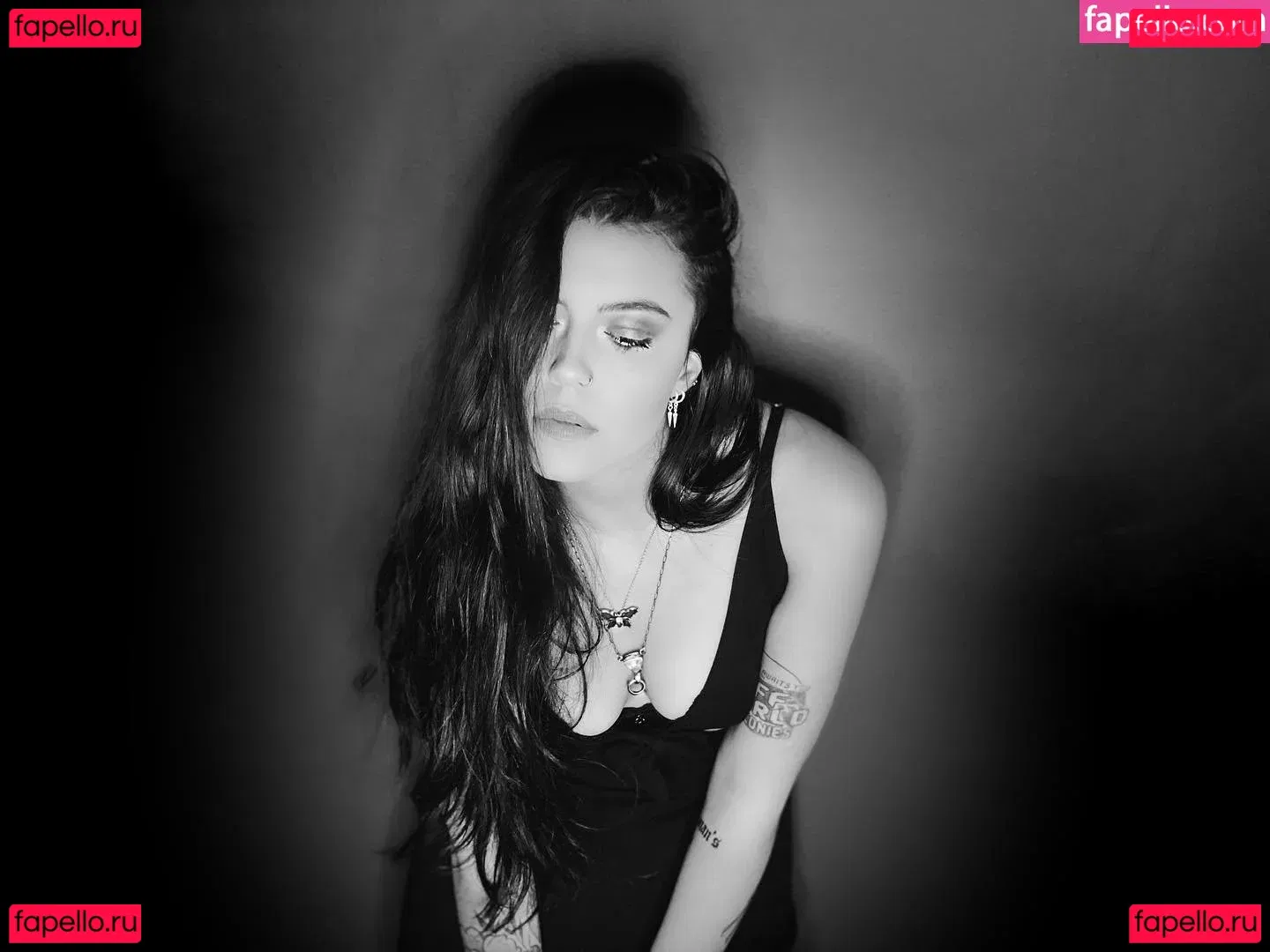 Violet Orlandi Onlyfans Photo Gallery 