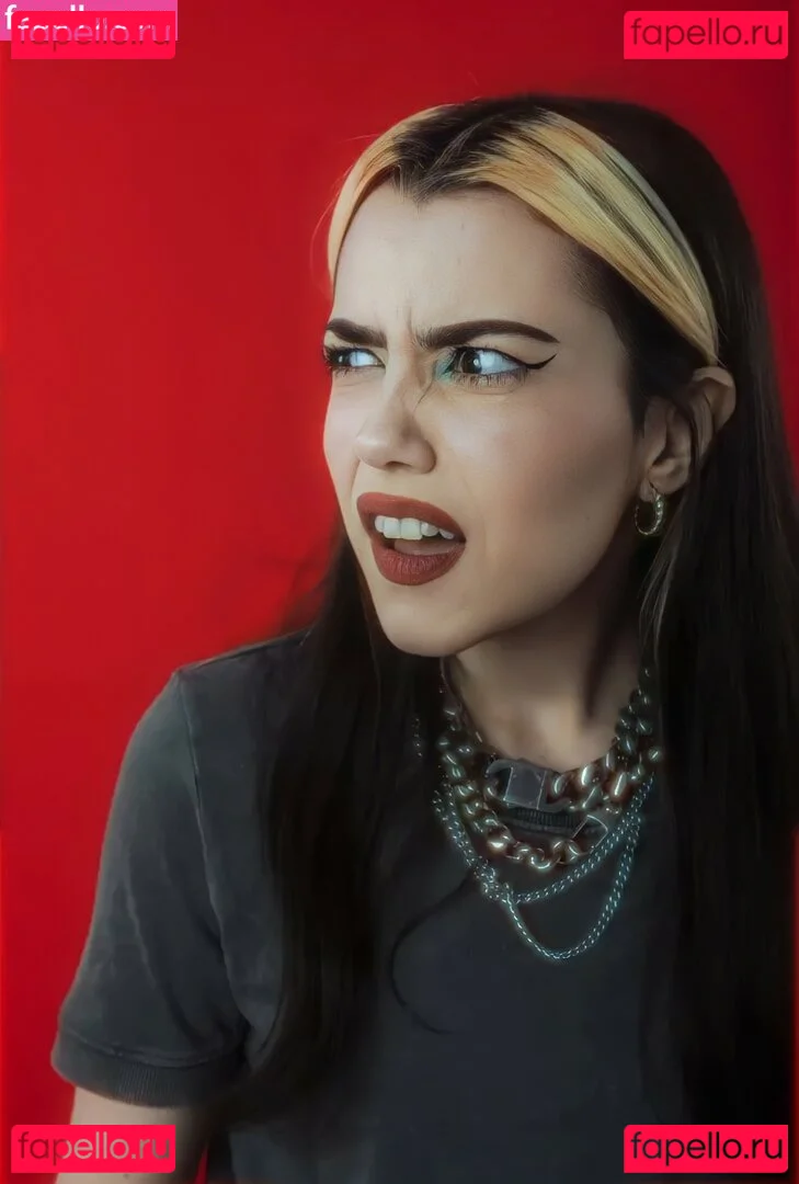 Violet Orlandi Onlyfans Photo Gallery 