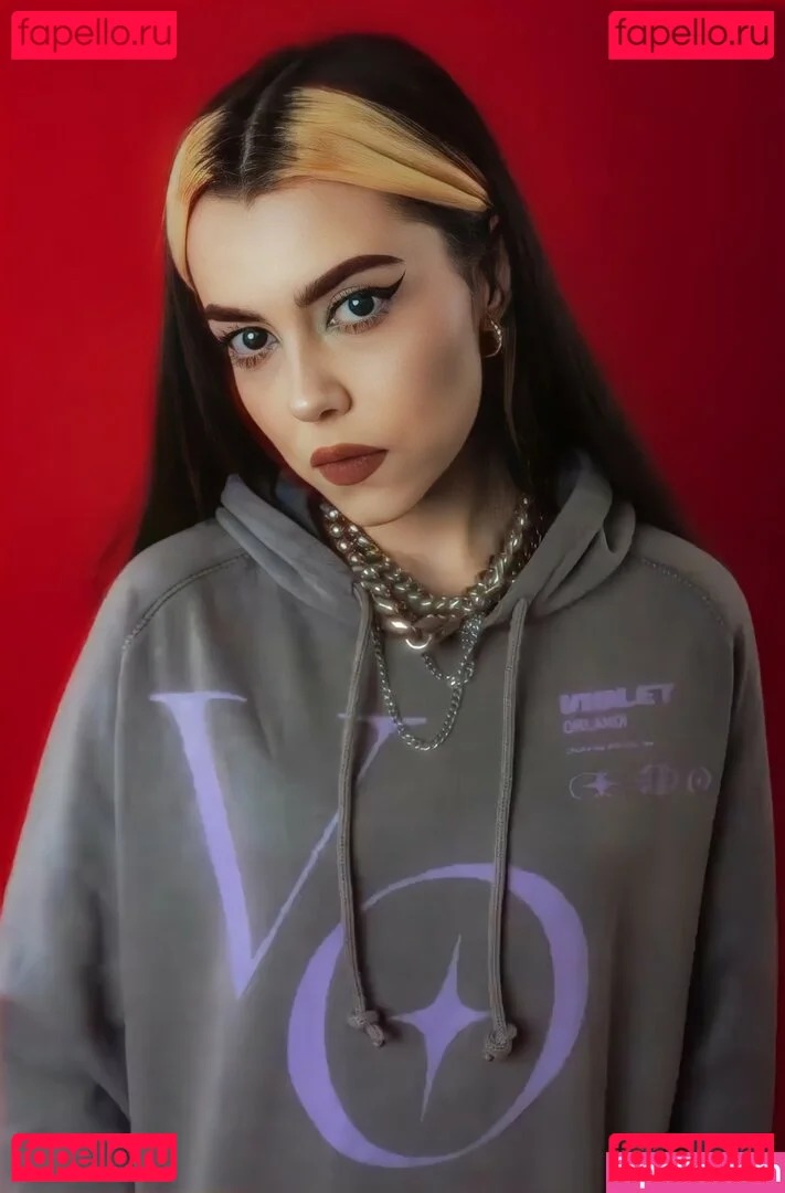 Violet Orlandi Onlyfans Photo Gallery 