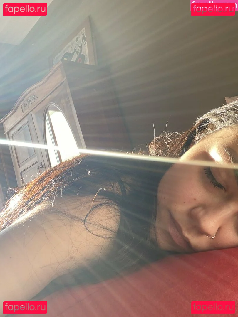 Violet Orlandi Onlyfans Photo Gallery 