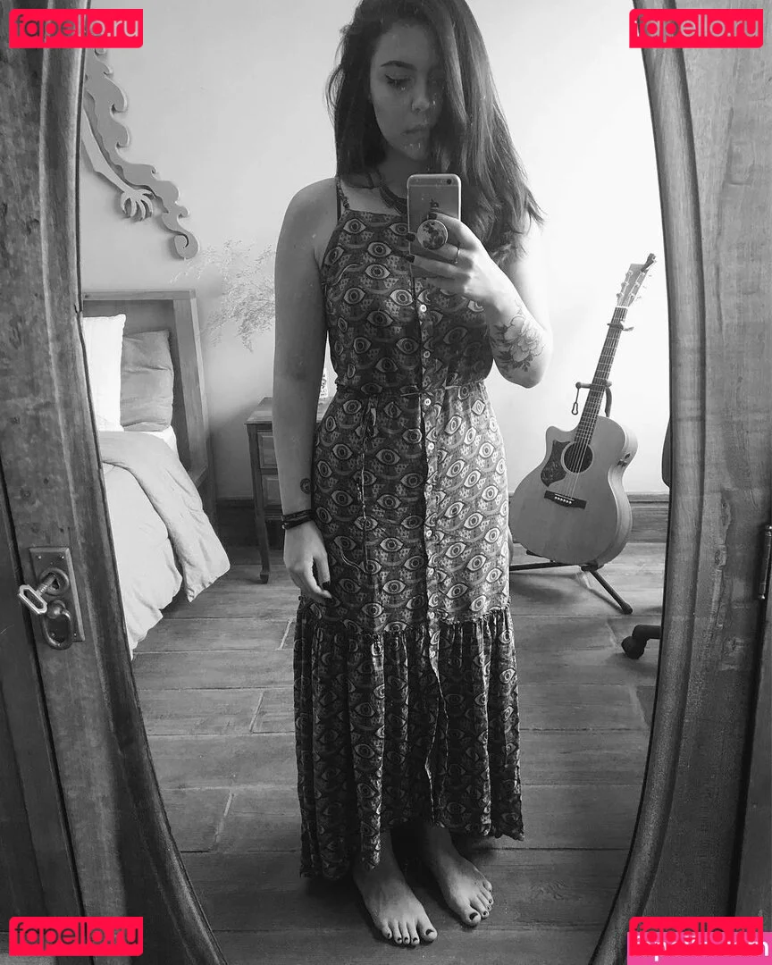 Violet Orlandi Onlyfans Photo Gallery 