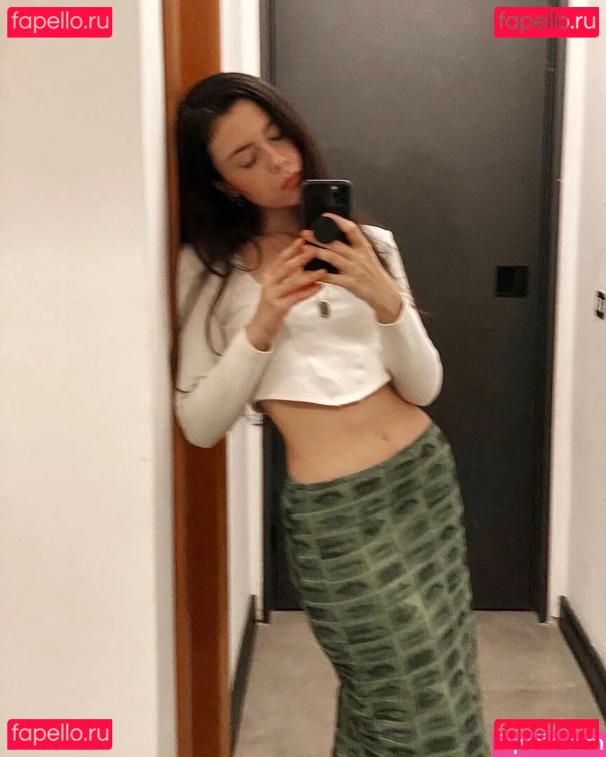 Violet Orlandi Onlyfans Photo Gallery 