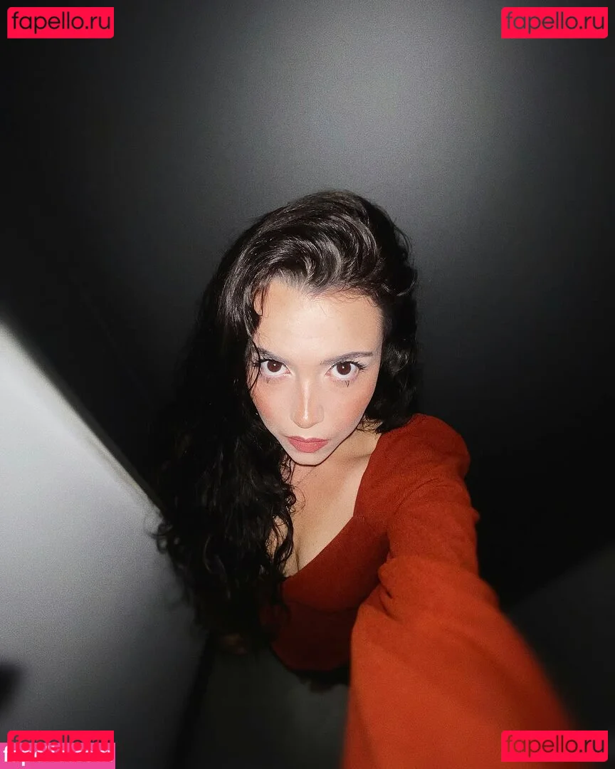 Violet Orlandi Onlyfans Photo Gallery 