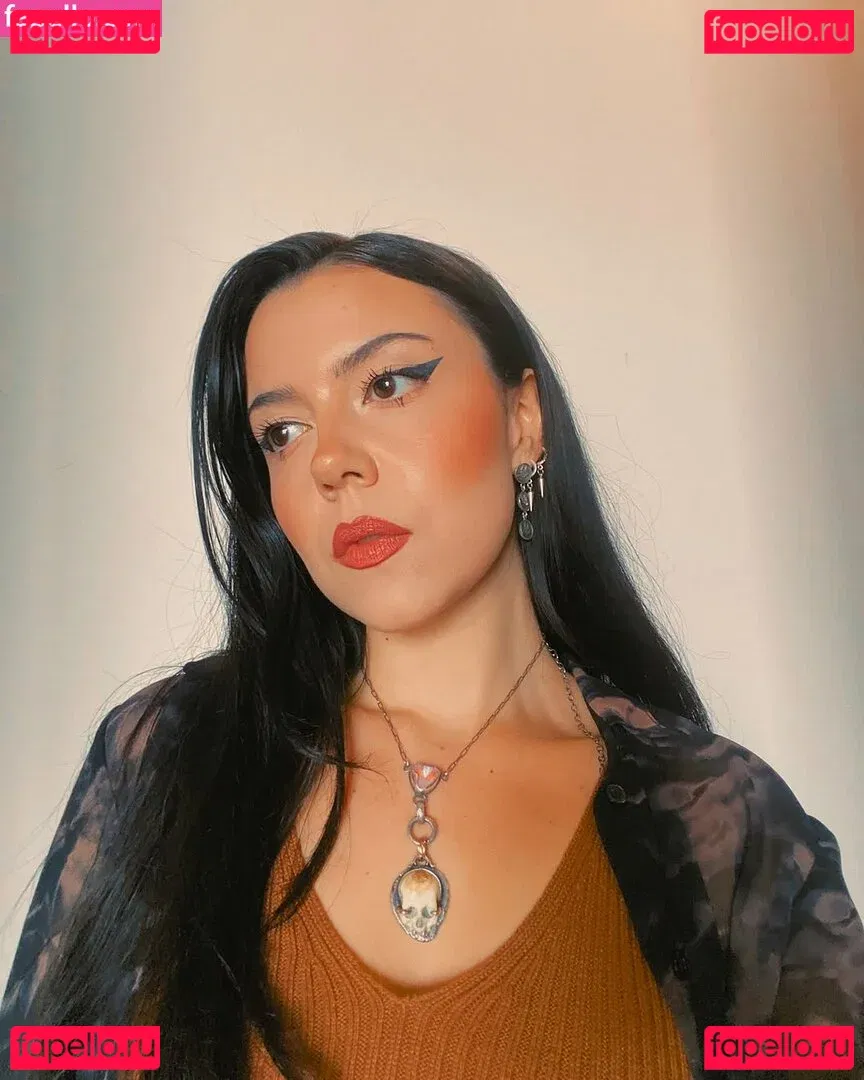 Violet Orlandi Onlyfans Photo Gallery 