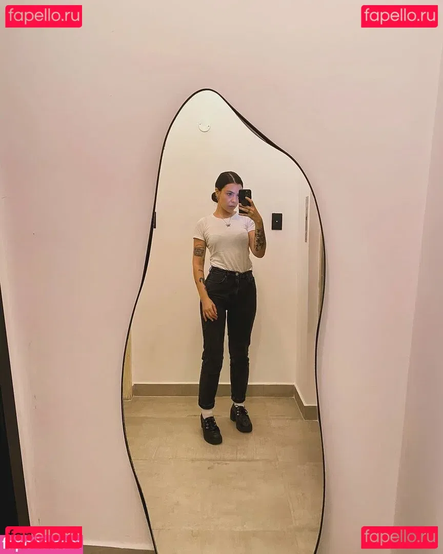 Violet Orlandi Onlyfans Photo Gallery 