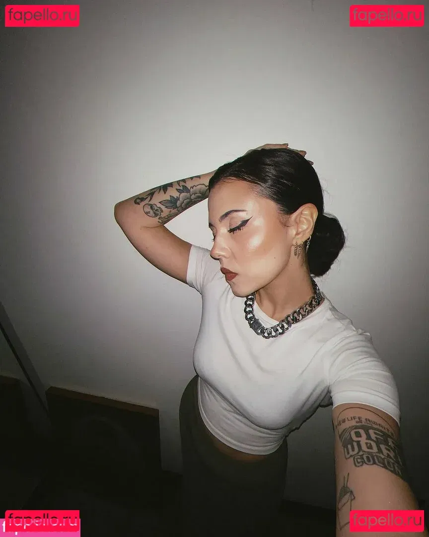 Violet Orlandi Onlyfans Photo Gallery 